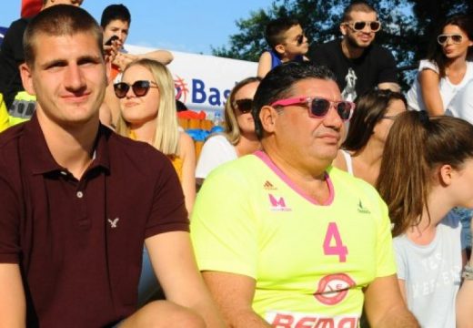 Koga voli MVP, Zvezdu ili Partizan?