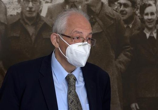 Kon: Korona će ostati sa nama, ali neće biti jaka kao prije