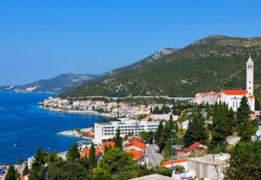 Val poskupljenja nije zaobišao ni Neum, no hotelijeri svejedno imaju velika očekivanja