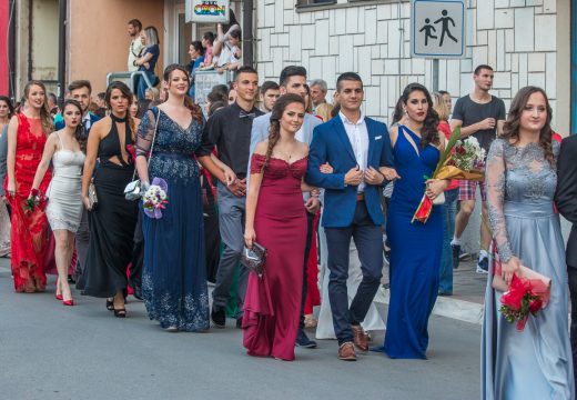 Roditelji izdvajaju vrtoglave cifre: Za matursku večer potrebno 1.000 KM