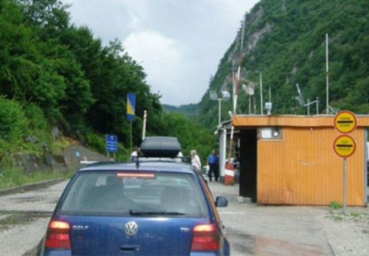 U Evropu preko ruševina