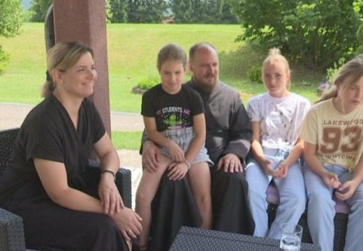 Na padinama Majevice Ruskinja i Srbin čuvaju pravoslavlje (VIDEO)