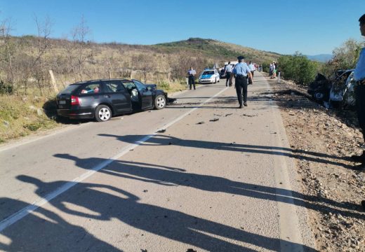 Jedna osoba stradala u sudaru u Trebinju