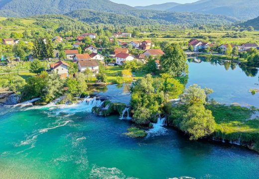 Građanima vaučeri od 200 KM za odmor u BiH