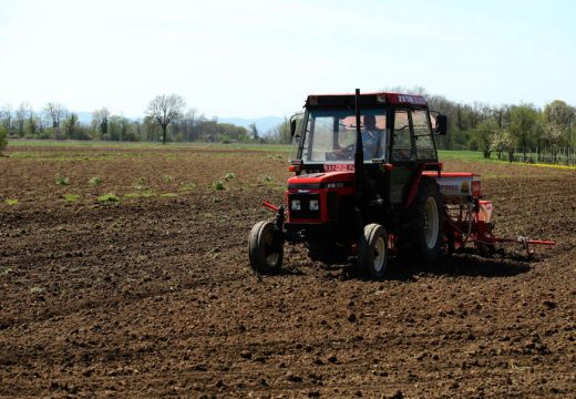 Izvršiti ažuriranje podataka u APIF-u,kako bi ostvarili pravo na kapitalne investicije