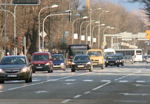 Saobraćaj redovan, na granicama zadržavanja