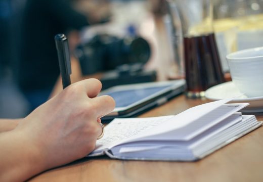 Kako se piše: KURŠLUS ili KURCŠLUS? Većina ljudi ovu riječ ne piše pravilno