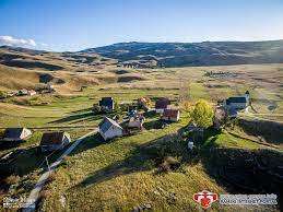 Većina mještana napustila selo u BiH, sve ostalo na korištenje jednom muškarcu