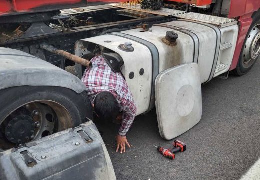 Granična policija BiH pronašla migrante u rezervoaru kamiona