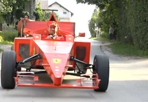 Dobojlija od dijelova sa otpada napravio repliku Formule 1