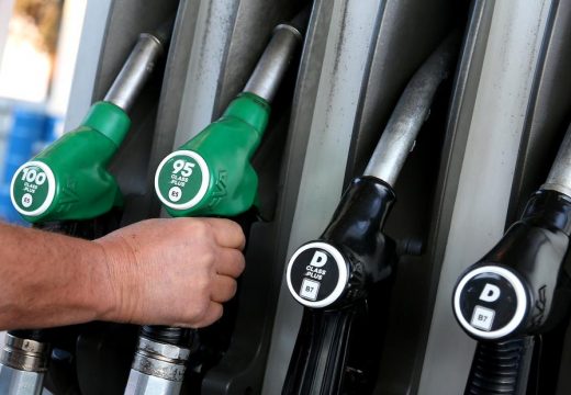 Akcize na naftu ukinute, ali niže cijene goriva još daleko