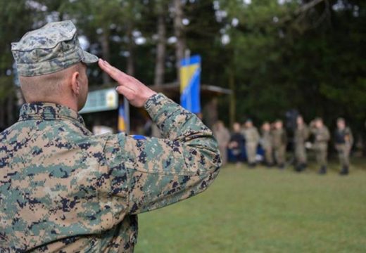Talas odlazaka zahvatio i državne institucije: Graničari, vojnici i policajci napuštaju službe