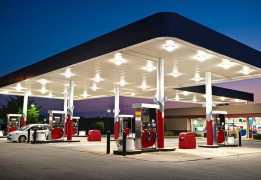 Vlasnici strahuju od hrvatskog scenarija: I u BiH će doći do zatvaranja pumpi?!