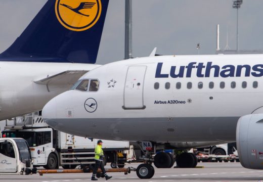 Lufthansa zbog štrajka upozorenja otkazala više od hiljadu letova