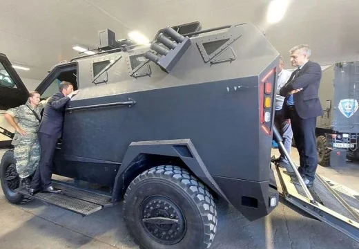 Zamjenik ministra odbrane BiH i komandant EUFOR-a u Bratuncu