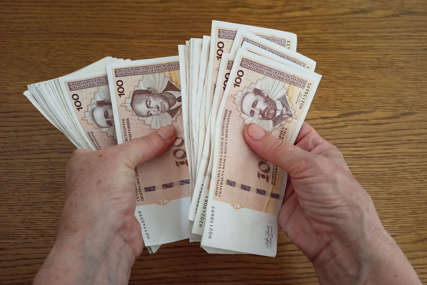 Evo za koliko će biti veća rata kredita od 100.000 KM