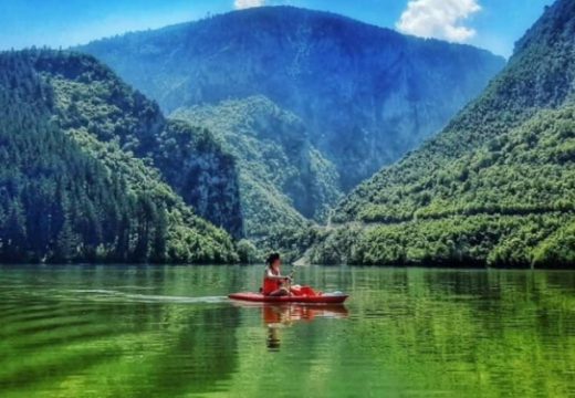 Građani krenuli da koriste vaučere u Trebinju,Višegradu, banjskim centrima…