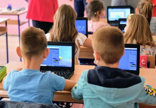 Upisano 125 prvačića više nego prošle godine (Video)