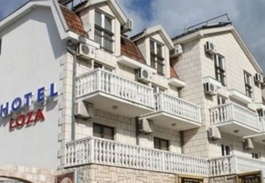 Oglasila se inspekcija o trovanju u Budvi: Hotel pečaćen sedam puta