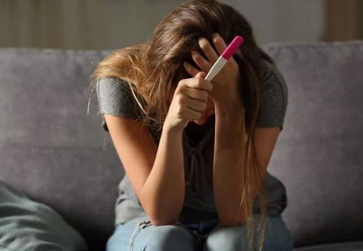 Evo u kojim zemljama je od danas zabranjen abortus