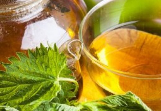 Moćna biljka ublažava bol: Ovaj čaj je najveći pomoćnik kod reumatoidnog artritisa