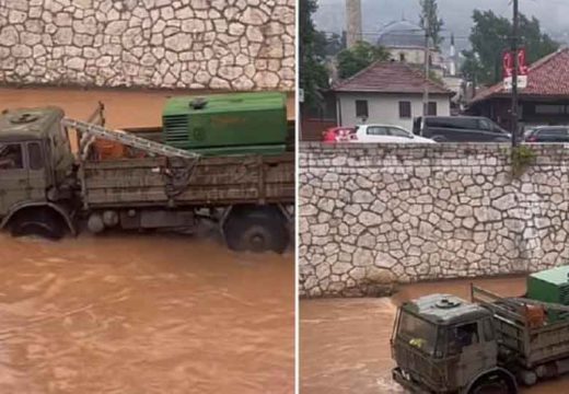 Kamion vozio koritom Miljacke (Video)