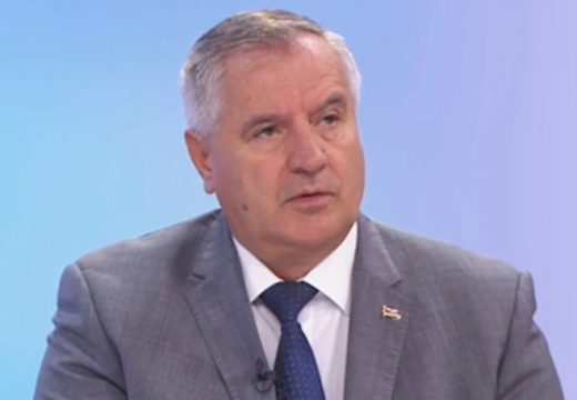 Višković: Nezaposlenoj djeci poginulih boraca 1.000 KM (Video)