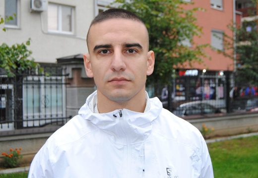 Zvorničanin krenuo pješke do Hilandara