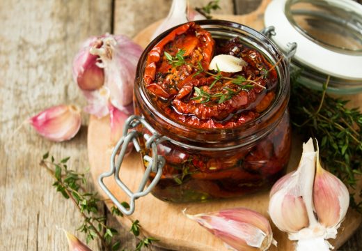 Kako da napravite sušeni paradajz u maslinovom ulju