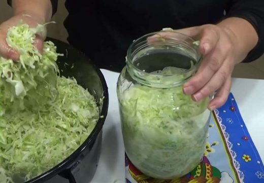 Ovo je najbrži recept za spremanje kiselog kupusa