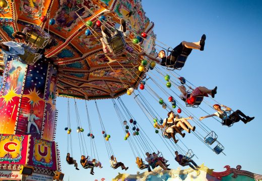 Gačani oštetili ringišpil i kamp kućicu