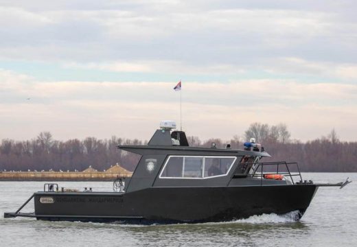 Sudar glisera i teretnog broda , ima poginulih