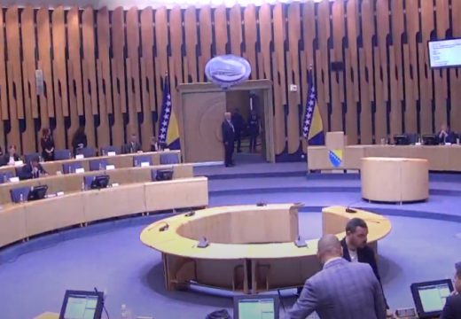 Ništa od ukidanja akciza i diferencirane stope PDV-a