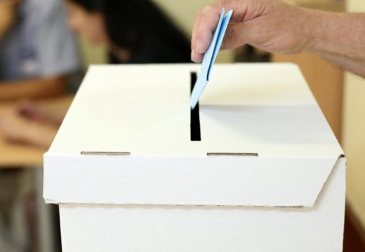 Otvoreno biračko mjesto Hozići