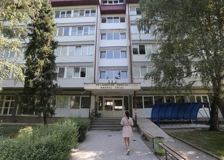 Apsolventi moraju iz Doma, a ne žele