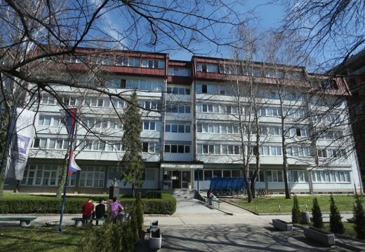 Zašto plaćaju recepcijski smještaj: Studenti se u domu, žale na loše uslove