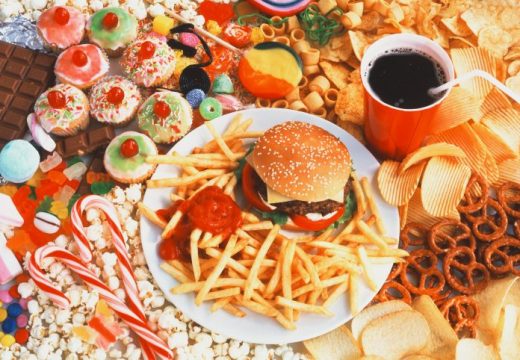 Omiljene namirnice koje nikako ne treba jesti za večeru