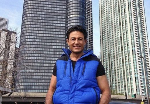 Bio je glavni akter meksičkih sapunica i miljenik žena, a mnogi tvde da danas izgleda bolje nego na vrhuncu slave