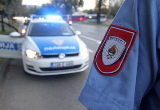 U sudaru automobila i kamiona mladić iz Doboja smrtno stradao