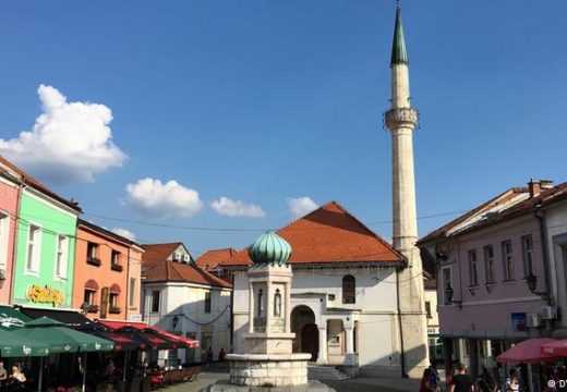 Tuzla bira novog gradonačelnika, jedan kandidat obećava da će raditi bez plate