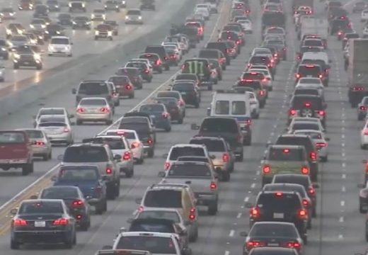 Dosjetili se kako da smanje gužve: 200€ za svakoga ko poveze kolegu!