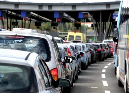 Pojačana frekvencija vozila na više graničnih prelaza