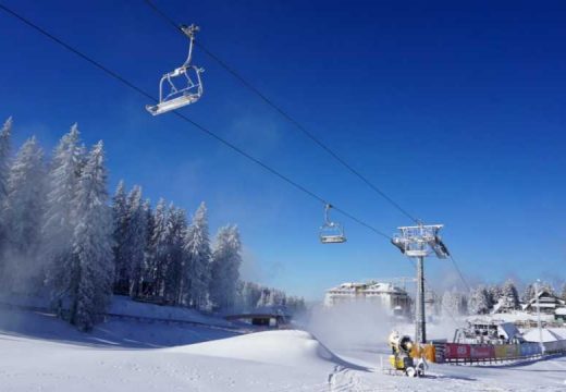 Počela je sezona objavljivanja šokantnih računa :Na Kopaoniku večeru platili 450 KM