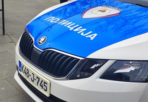 Pijan sletio motociklom sa puta