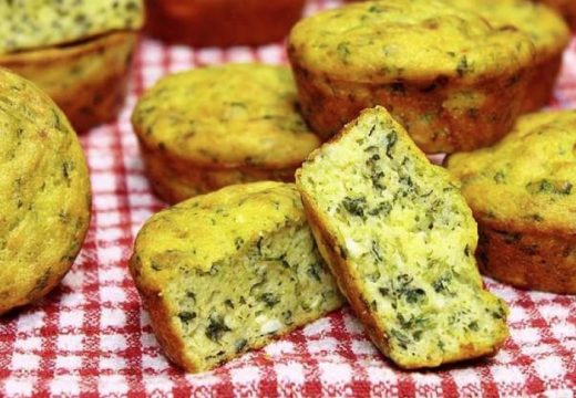 Projice sa špinatom i sirom, ukusne i mekane čak i sutradan