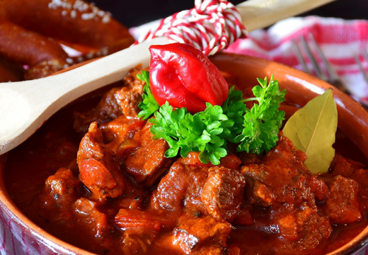 Prijedlog za danas: Mađarski gulaš