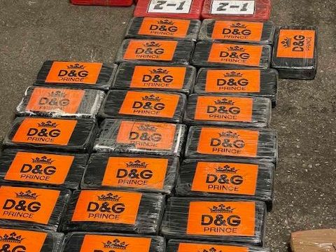 Naručili banane, dobili kokain!