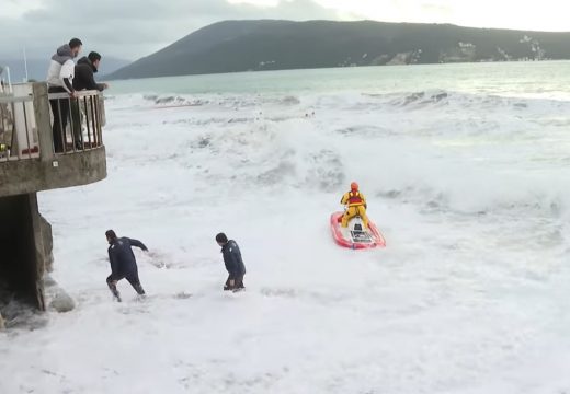 Evo gdje je pronađeno tijelo dječaka (13) kojeg je u more povukao talas