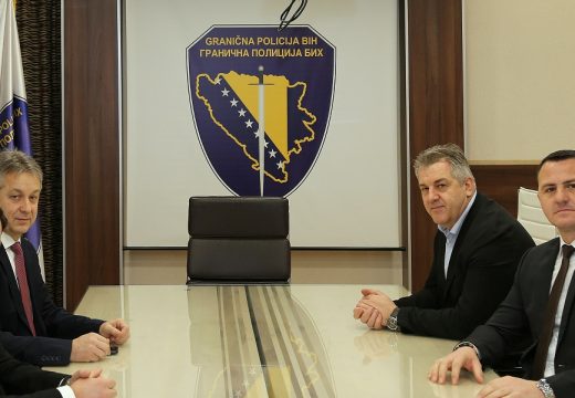 Nedeljku Joviću uručena zlatna plaketa GP BiH