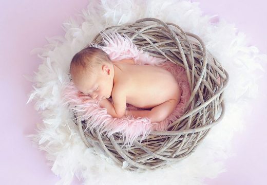 Porodilišta u RS bogatija za 19 beba